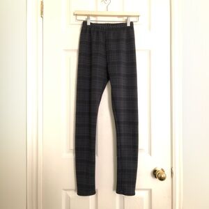 3/$12🌻Just Cozy | Plaid cozy-lined legging (XS/S)